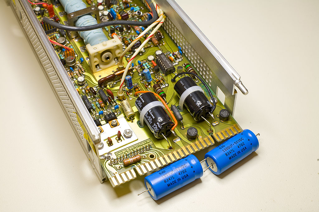 AM503 with replaced capacitors AM503 with replaced capacitors